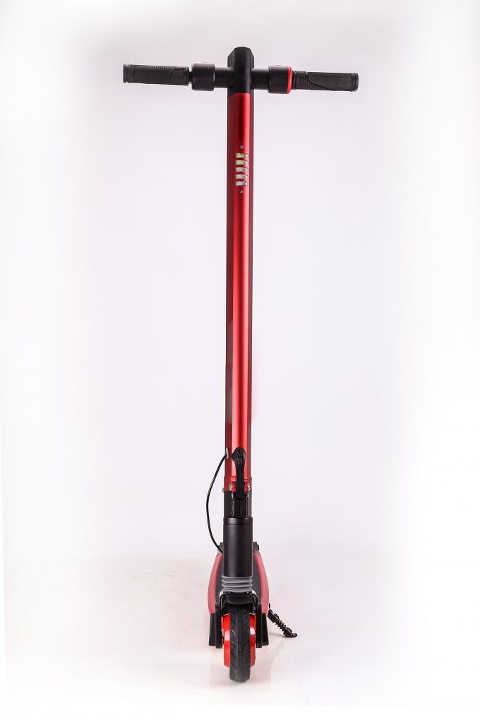 Black Color Portable Folding Electric Scooter I11 Simple And Stylish Appearance