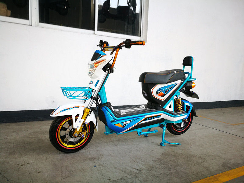 Fashionable Electric Road Scooter 45 Km/H Disc / Drum Brake 800w Electric Scooter